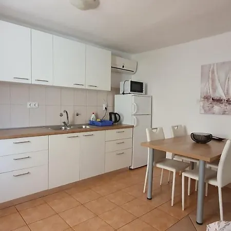 Apartment Suzana Sindija *