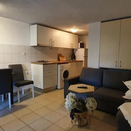 Suzana Sindija Apartment Bibinje