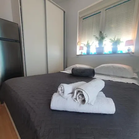 Suzana Sindija Apartment