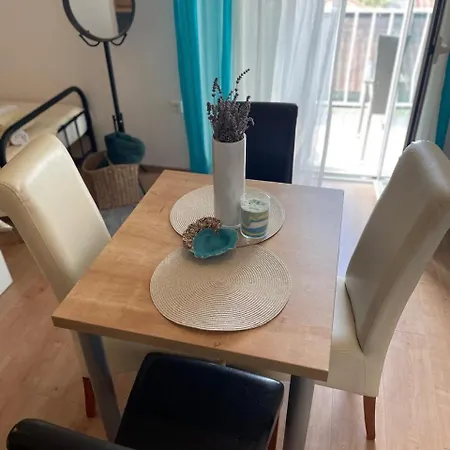Suzana Sindija Apartment *