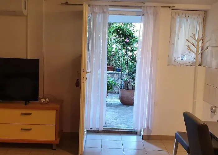 Suzana Sindija * Bibinje